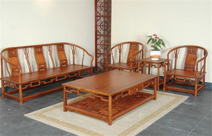 成为世界家具大家族中一块耀眼的瑰宝